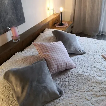 Arbeiterzimmer Vintage Gaestehaus Privatunterkunft Murau